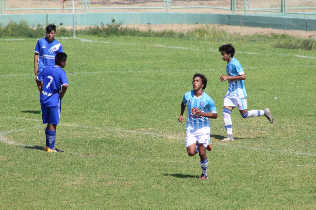Sub 17 ganó en Chiclayo y es puntero de su grupo
