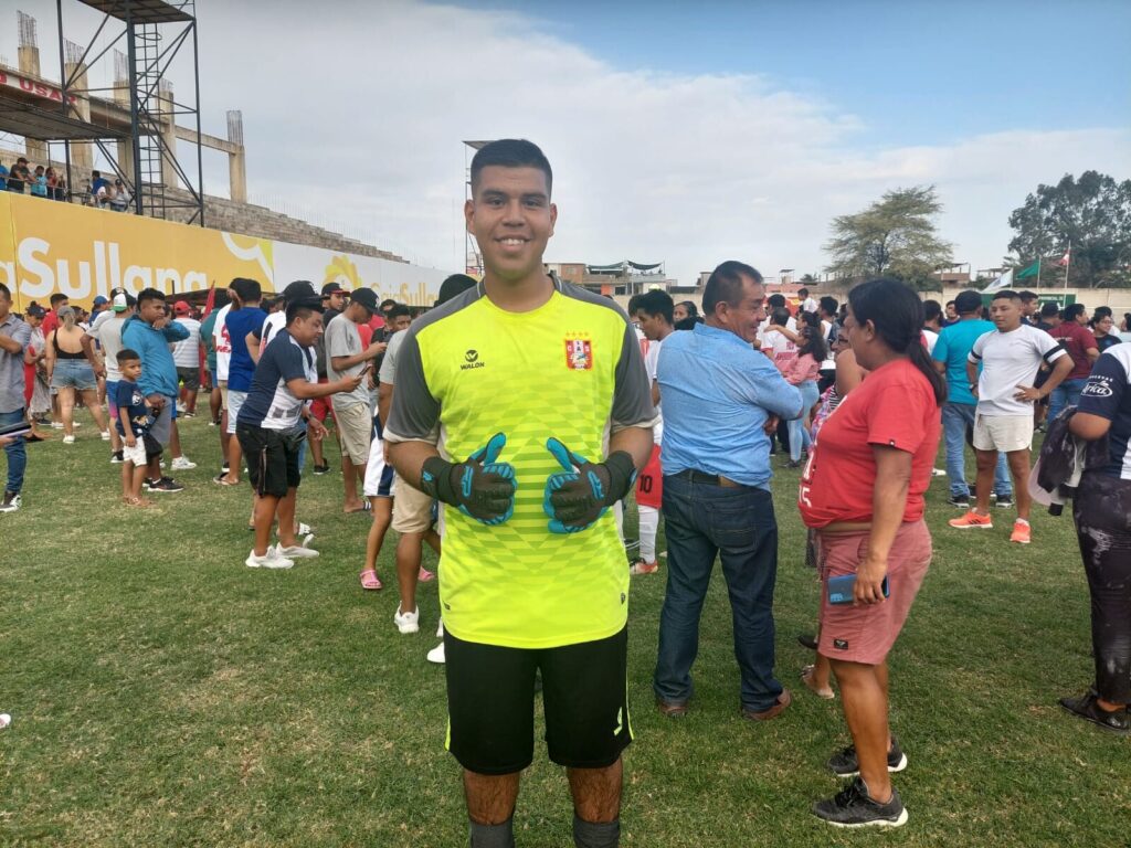 Jesús Gonzáles: “Los títulos van para mi papá que desde arriba me sigue alentando”.