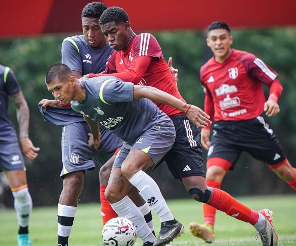 Grau se sigue preparando para el debut ante los churres