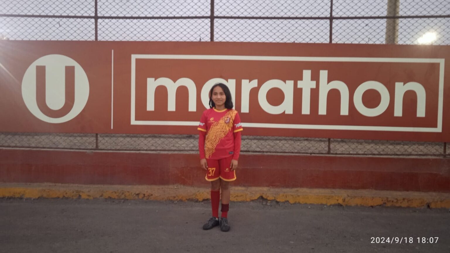 Sullanera destaca en el club Universitario de Deportes y sueña jugar fútbol profesional.