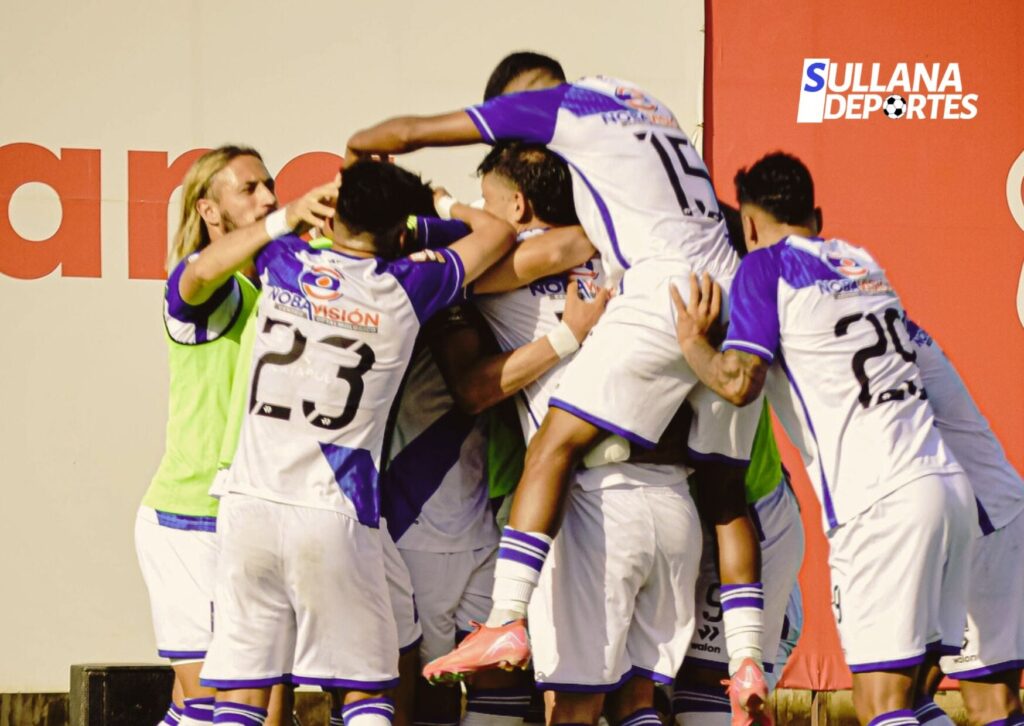 Churres están en la cima a cuatro fechas para el final