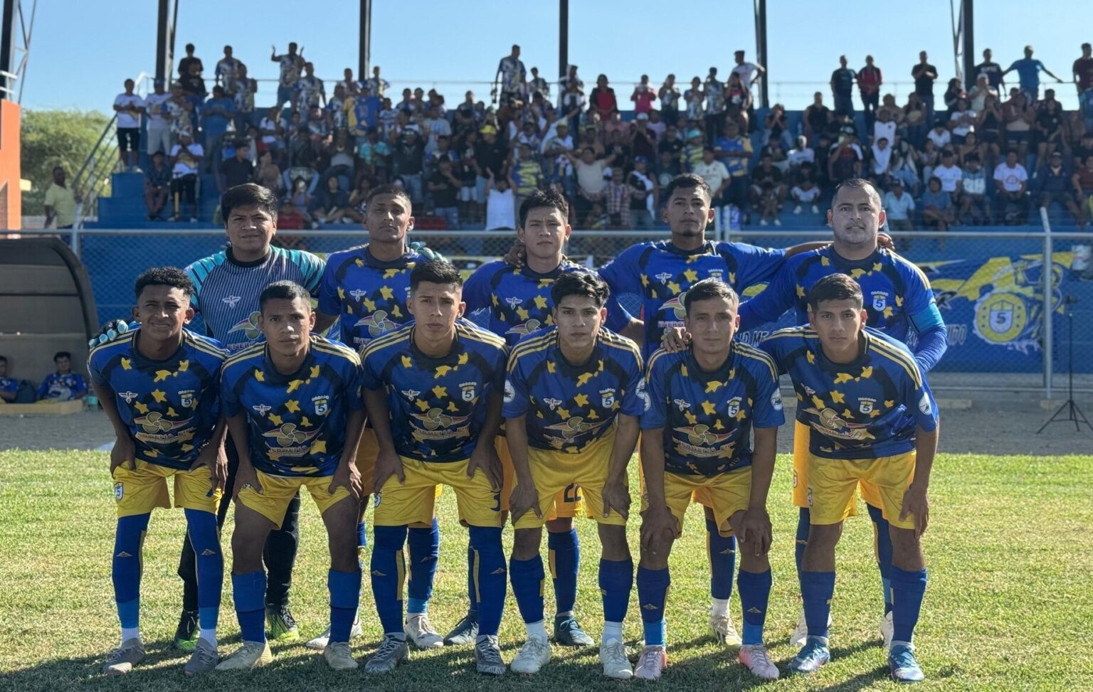 Hoy salen los representantes de Paita para la departamental.